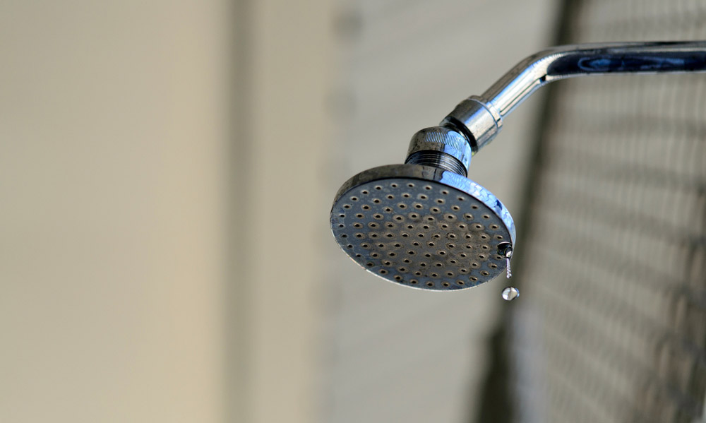 crooked showerhead